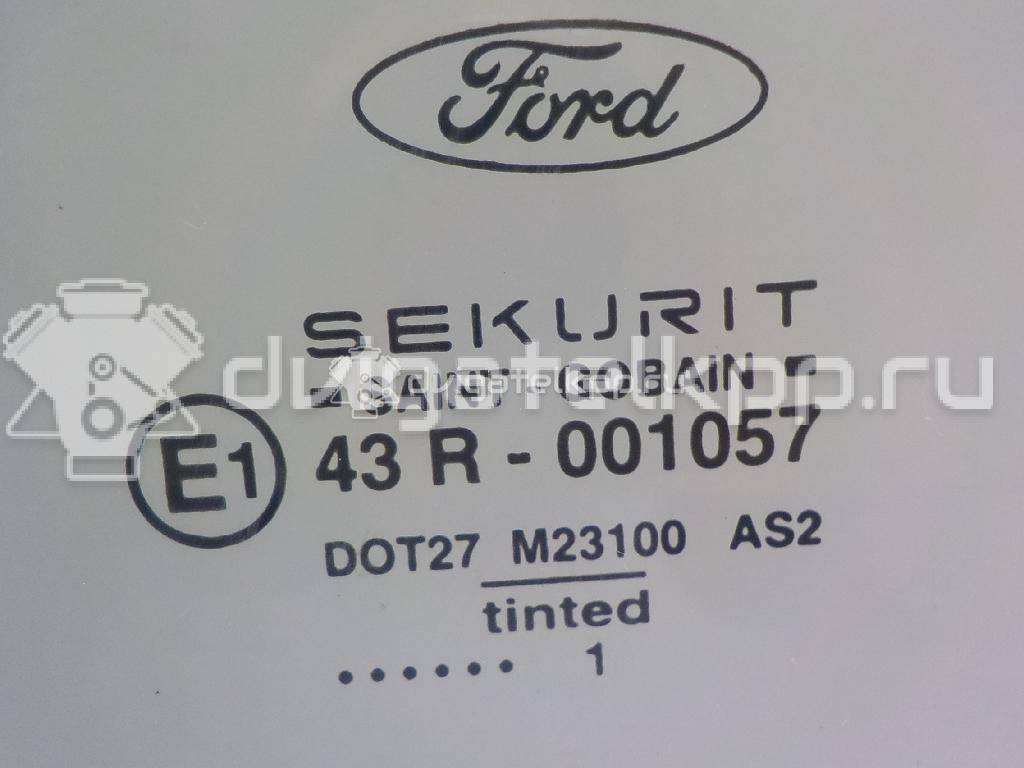 Фото Стекло двери передней левой  1088905 для Ford Focus {forloop.counter}}