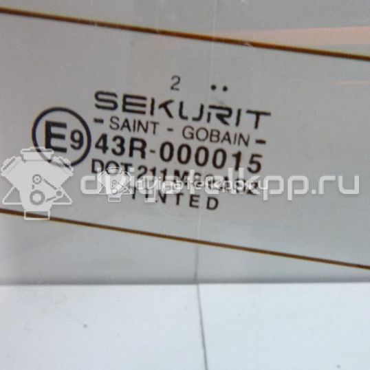 Фото Стекло заднее  1090399 для Ford Focus