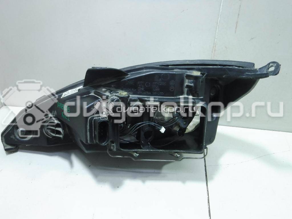 Фото Фара правая  1343653 для Ford Focus {forloop.counter}}