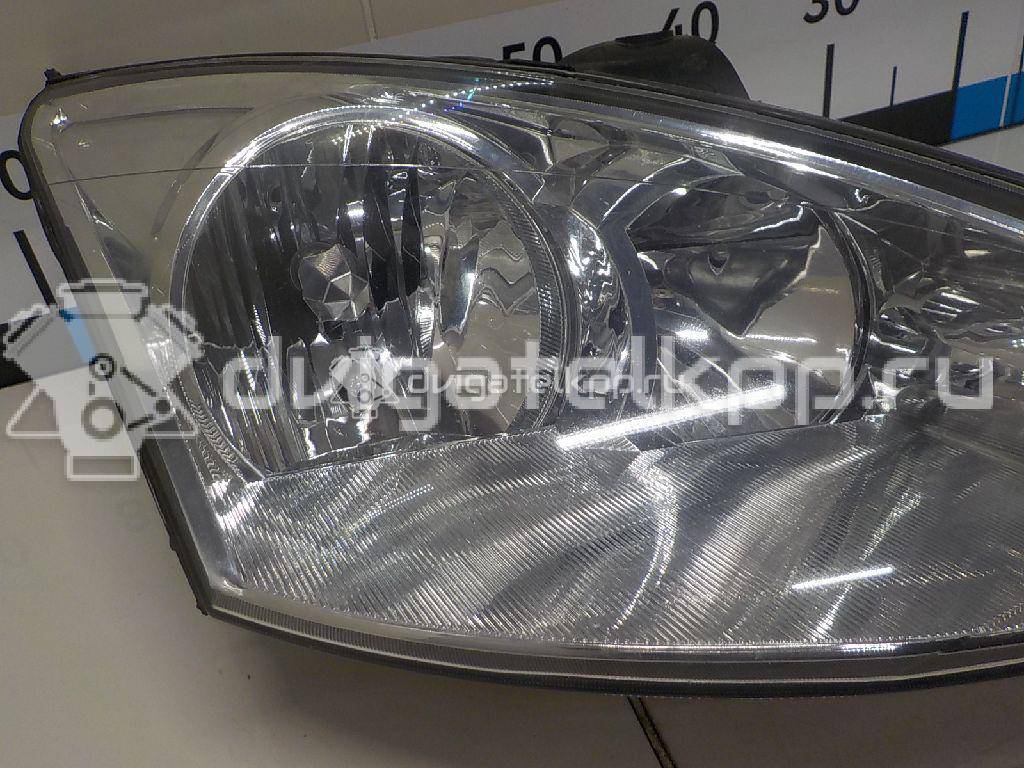 Фото Фара правая  1343653 для Ford Focus {forloop.counter}}