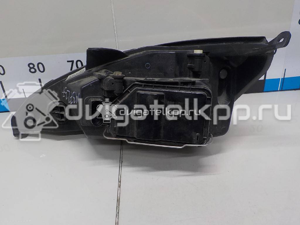 Фото Фара правая  1343653 для Ford Focus {forloop.counter}}