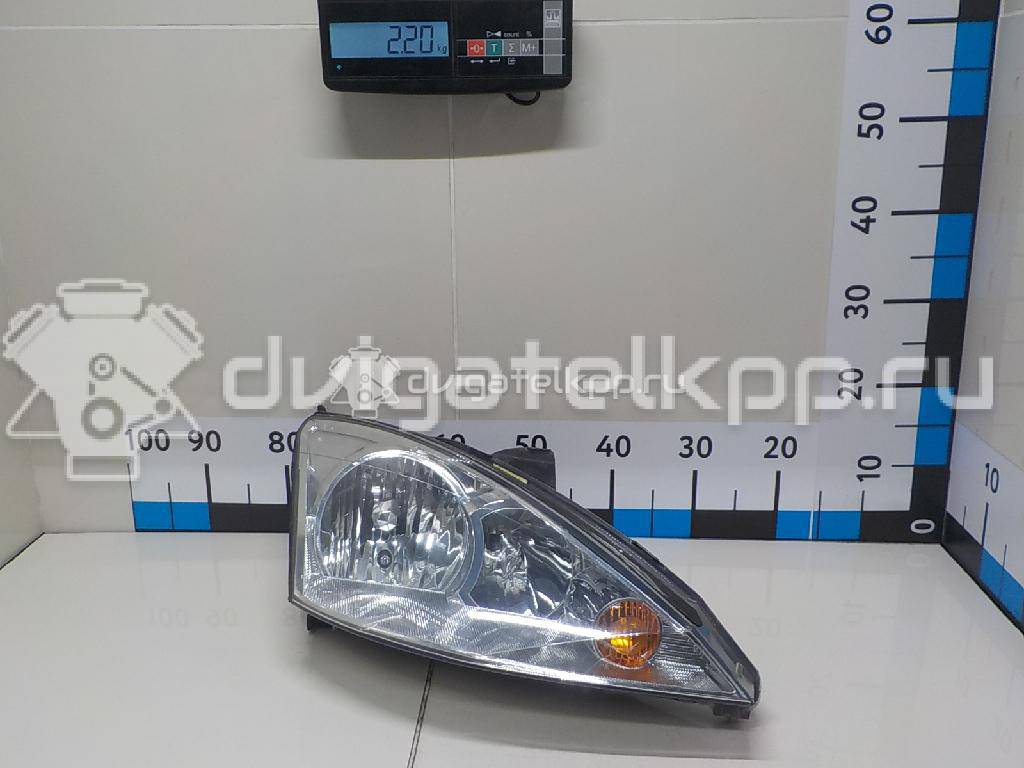 Фото Фара правая  1343653 для Ford Focus {forloop.counter}}
