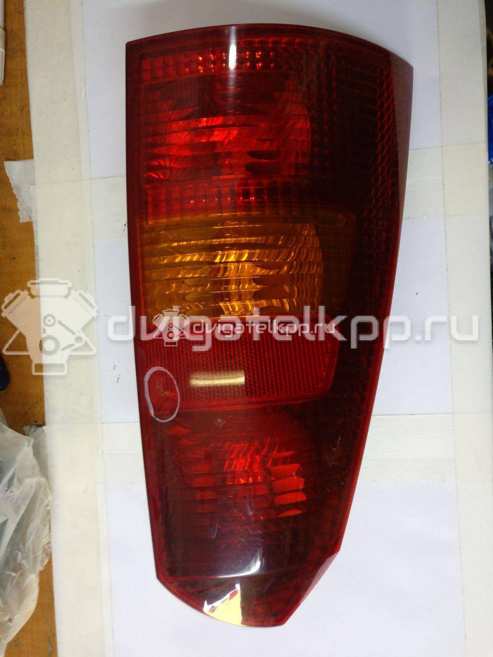 Фото Фонарь задний левый  1233323 для Ford Focus {forloop.counter}}