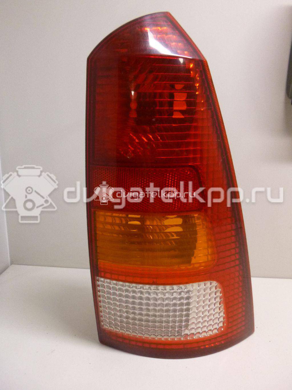 Фото Фонарь задний правый  1233322 для Ford Focus {forloop.counter}}