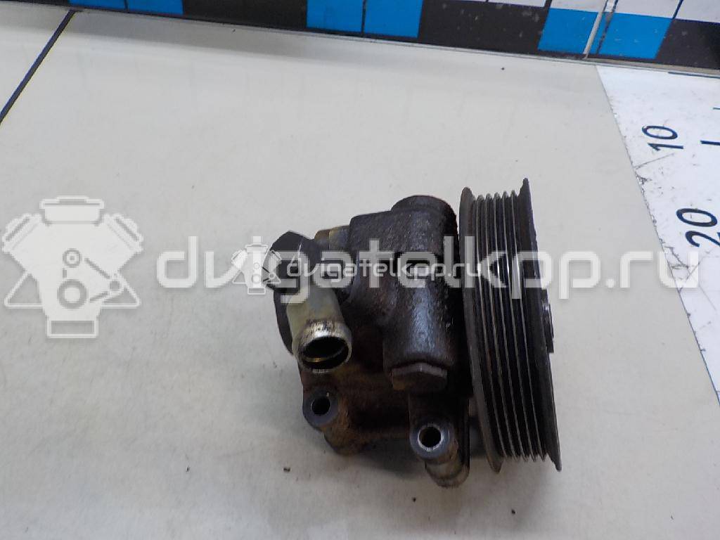 Фото Насос гидроусилителя  1373802 для Ford Fiesta / Focus {forloop.counter}}