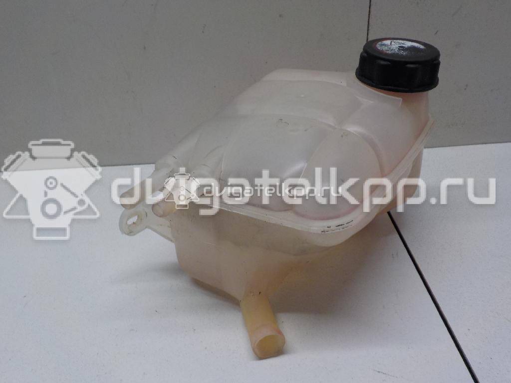 Фото Бачок расширительный  1091364 для Ford Focus {forloop.counter}}
