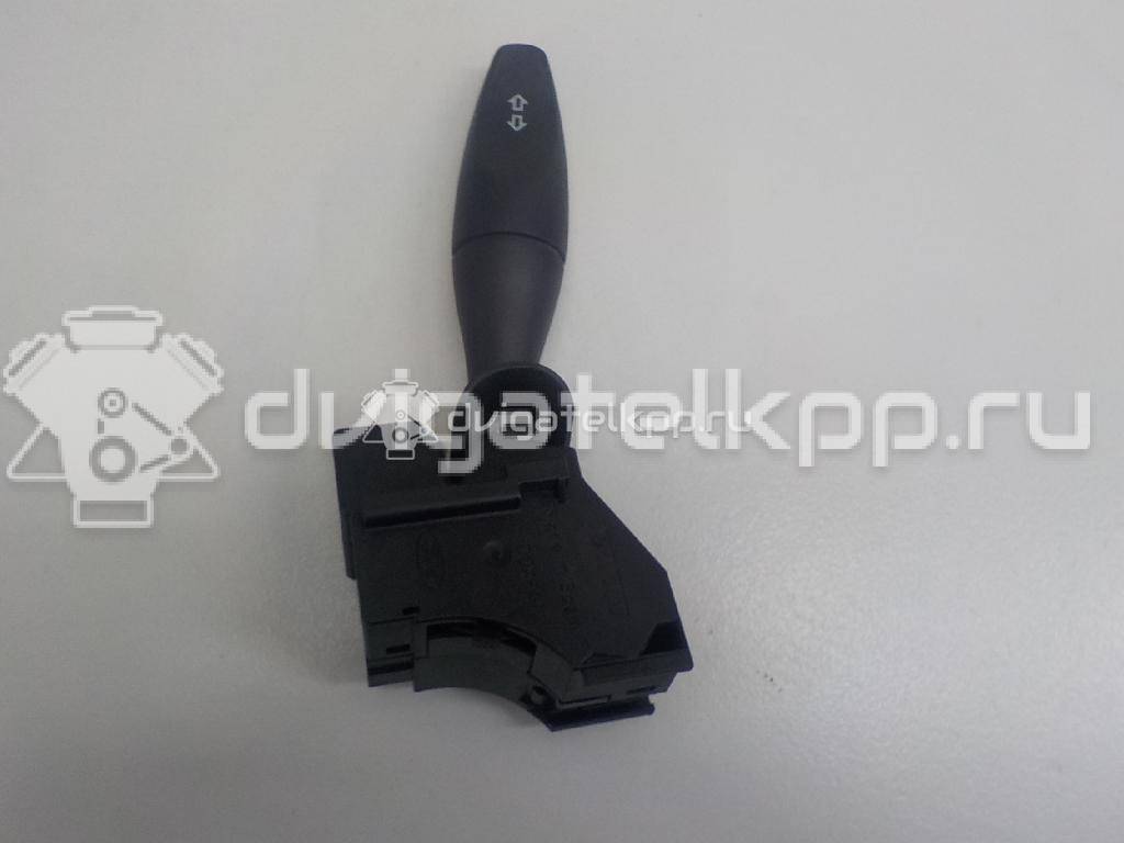 Фото Переключатель поворотов подрулевой  1145990 для Ford Focus {forloop.counter}}