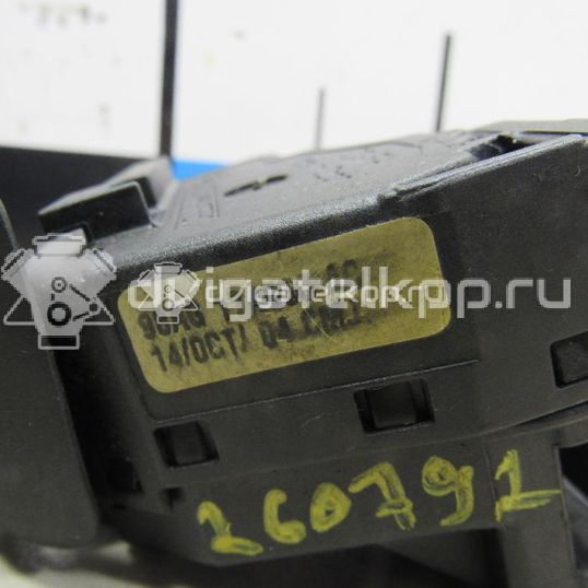 Фото Переключатель стеклоочистителей  1093426 для Ford Focus