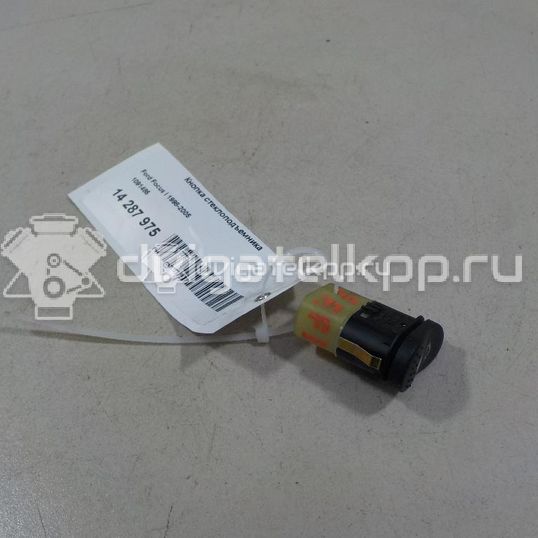 Фото Кнопка стеклоподъемника  1091485 для Ford Focus