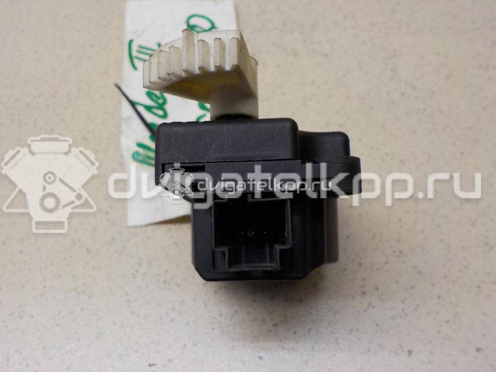 Фото Моторчик заслонки отопителя  1S7H19E616AA для Ford Focus / Mondeo {forloop.counter}}