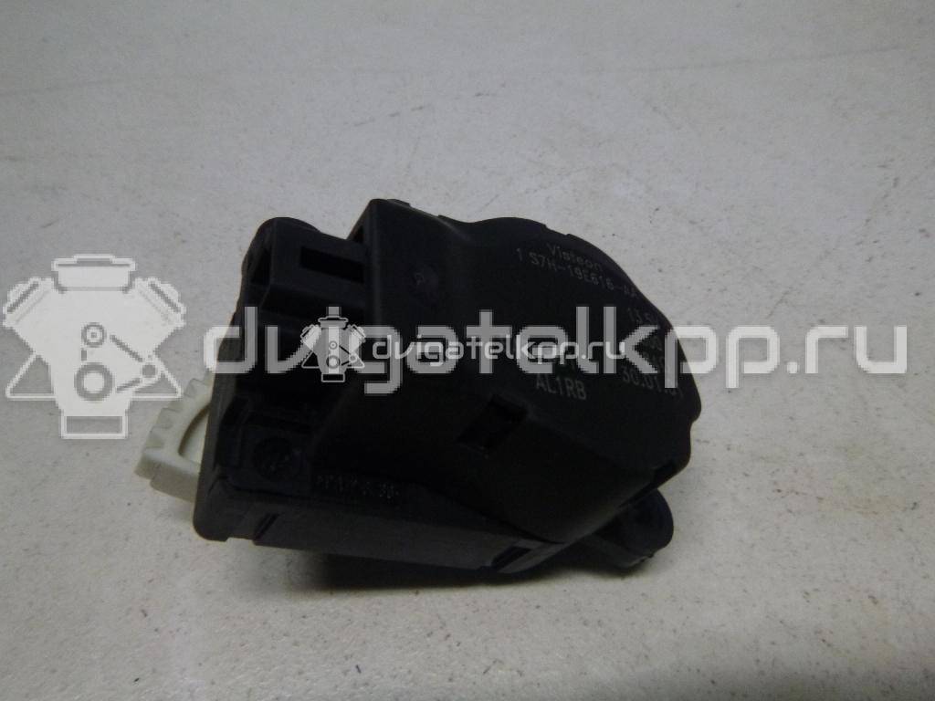 Фото Моторчик заслонки отопителя  1S7H19E616AA для Ford Focus / Mondeo {forloop.counter}}