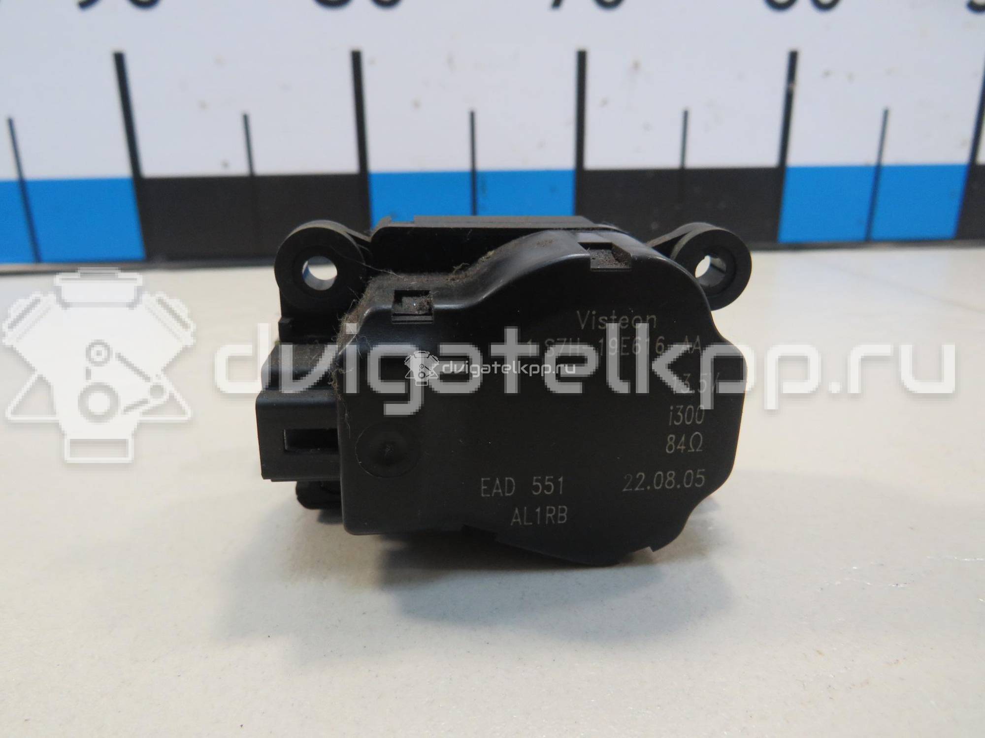Фото Моторчик заслонки отопителя  1S7H19E616AA для Ford Focus / Mondeo {forloop.counter}}