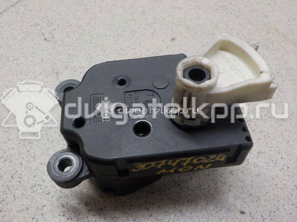Фото Моторчик заслонки отопителя  1448242 для Ford Focus / Mondeo {forloop.counter}}