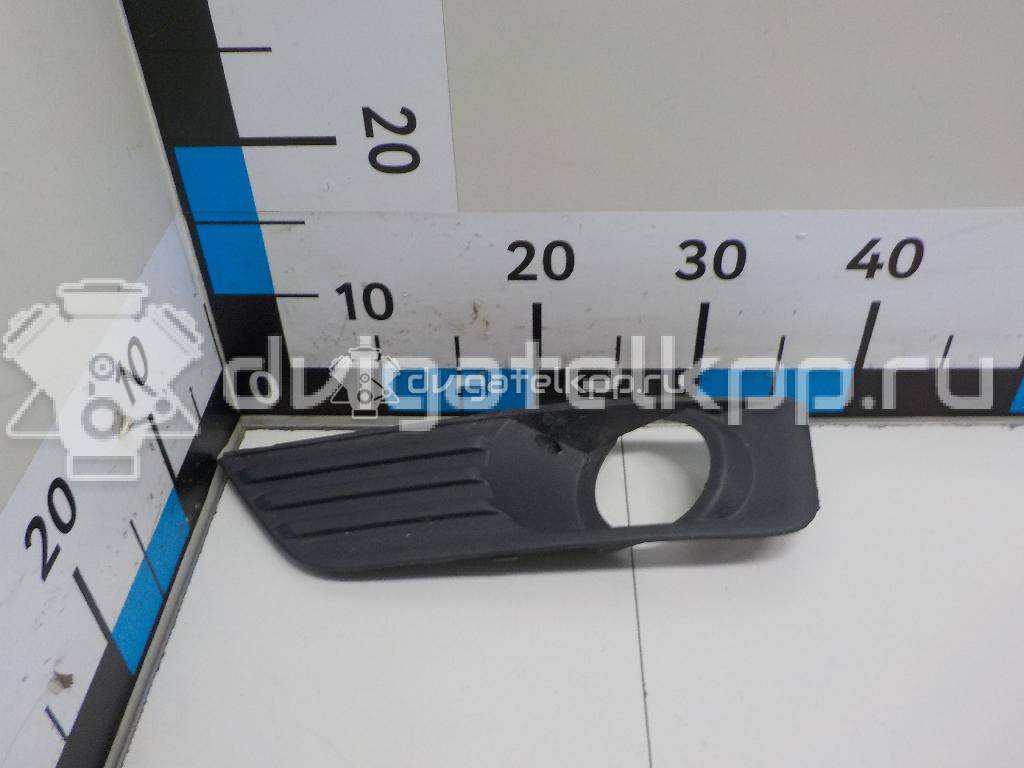 Фото Решетка в бампер левая  4M5119953AE для Ford Focus {forloop.counter}}