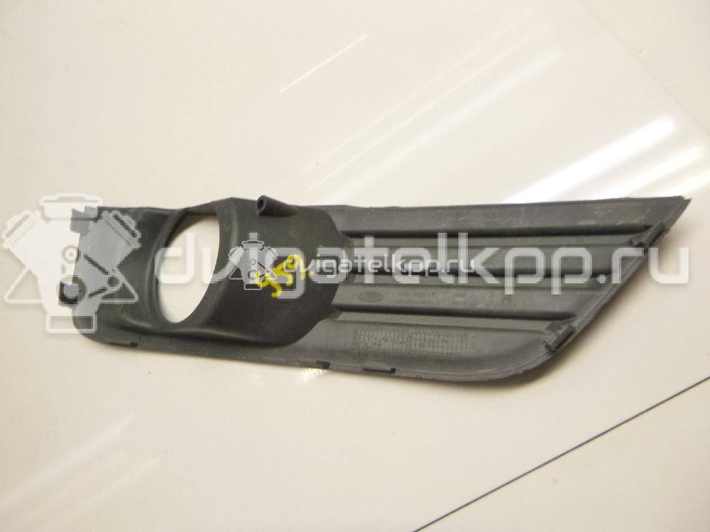 Фото Решетка в бампер левая  4M5119953AE для Ford Focus {forloop.counter}}