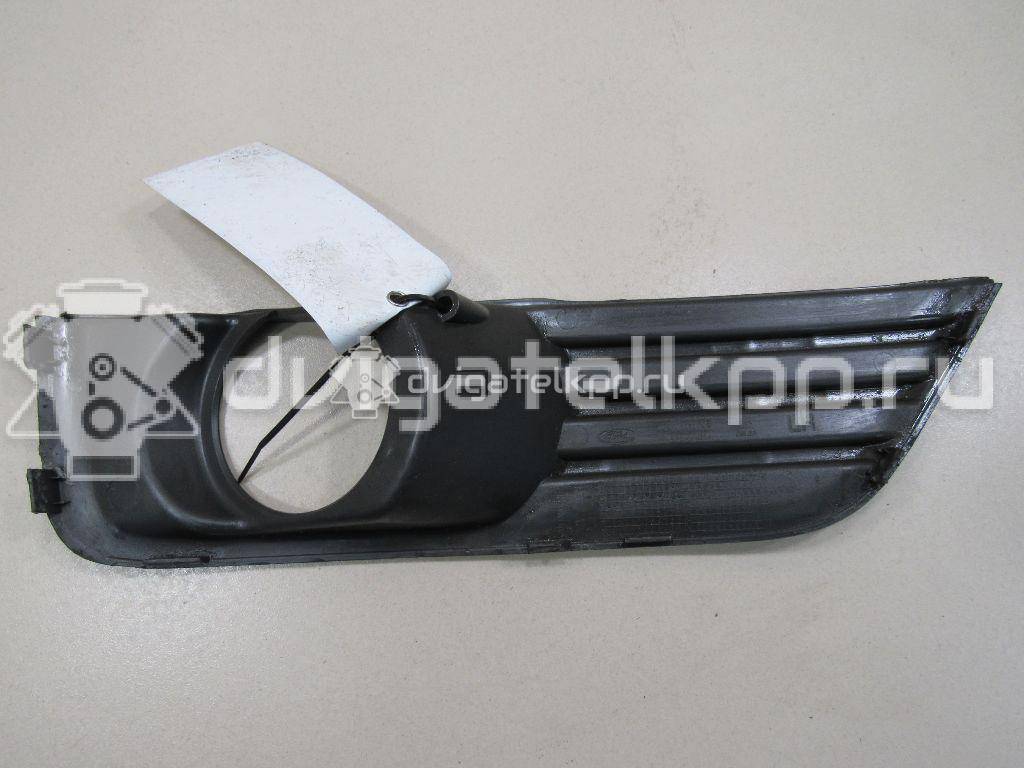 Фото Решетка в бампер левая  4M5119953AE для Ford Focus {forloop.counter}}