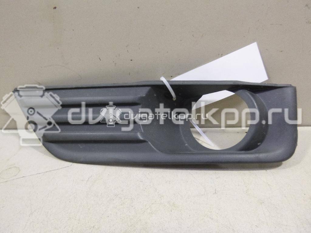 Фото Решетка в бампер левая  4M5119953AE для Ford Focus {forloop.counter}}