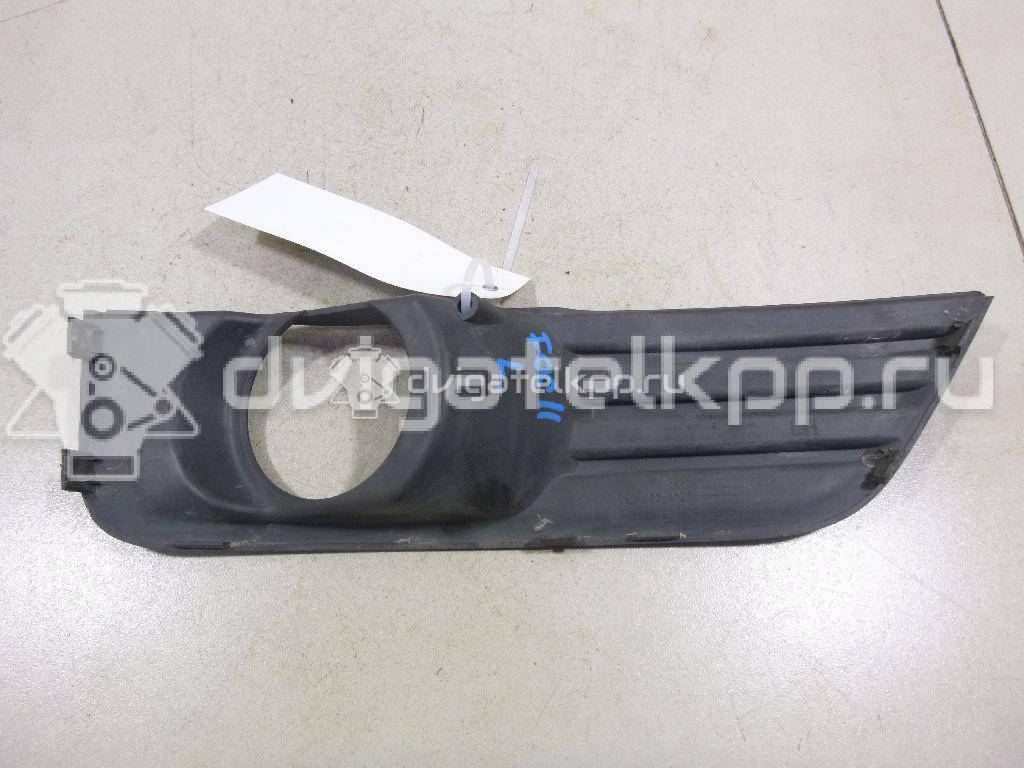 Фото Решетка в бампер левая  4M5119953AE для Ford Focus {forloop.counter}}