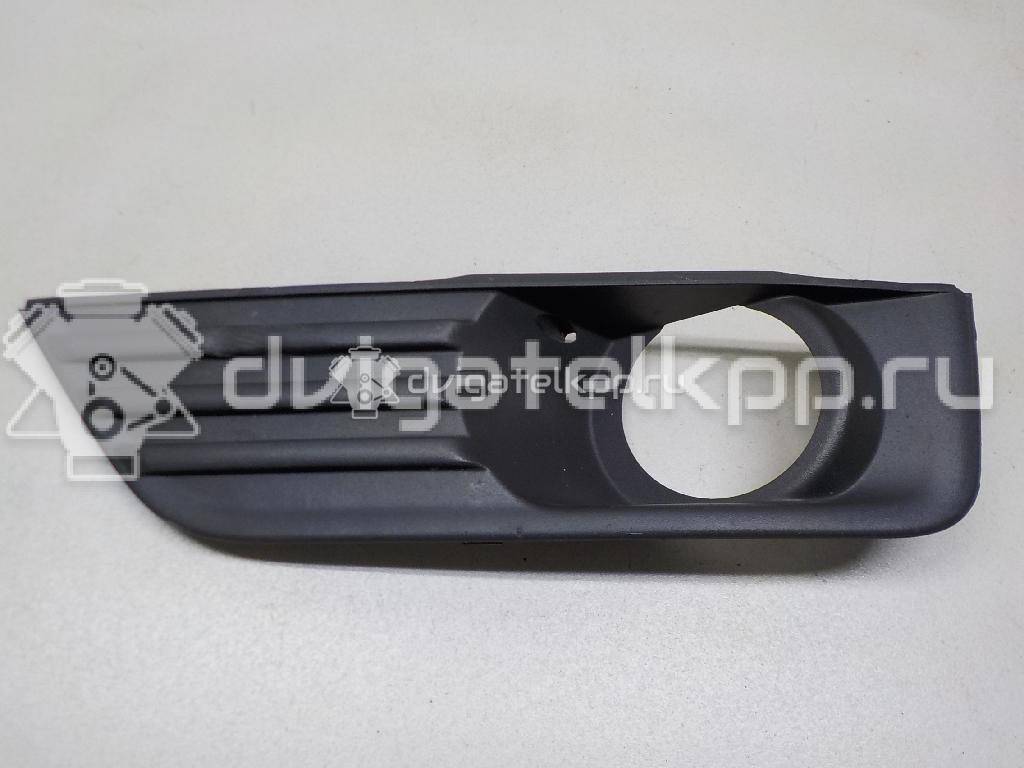 Фото Решетка в бампер левая  4M5119953AE для Ford Focus {forloop.counter}}