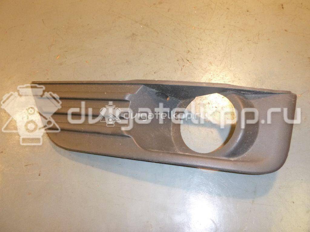 Фото Решетка в бампер левая  4M5119953AE для Ford Focus {forloop.counter}}