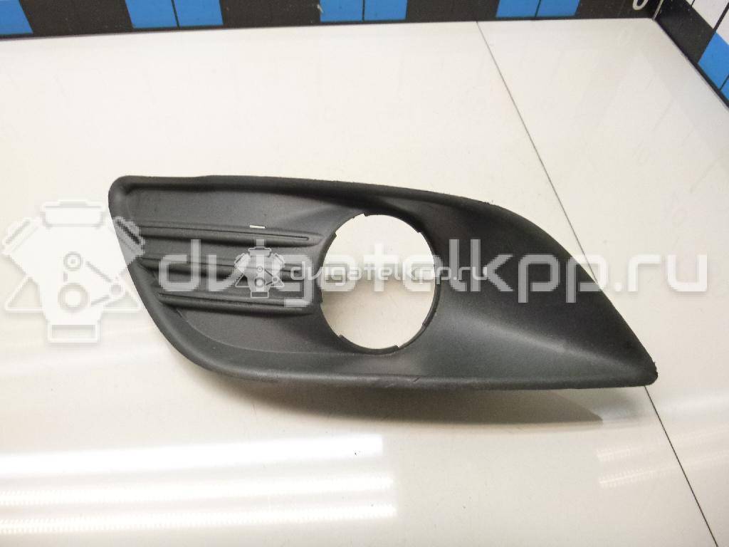 Фото Решетка в бампер левая  1528561 для Ford Focus {forloop.counter}}