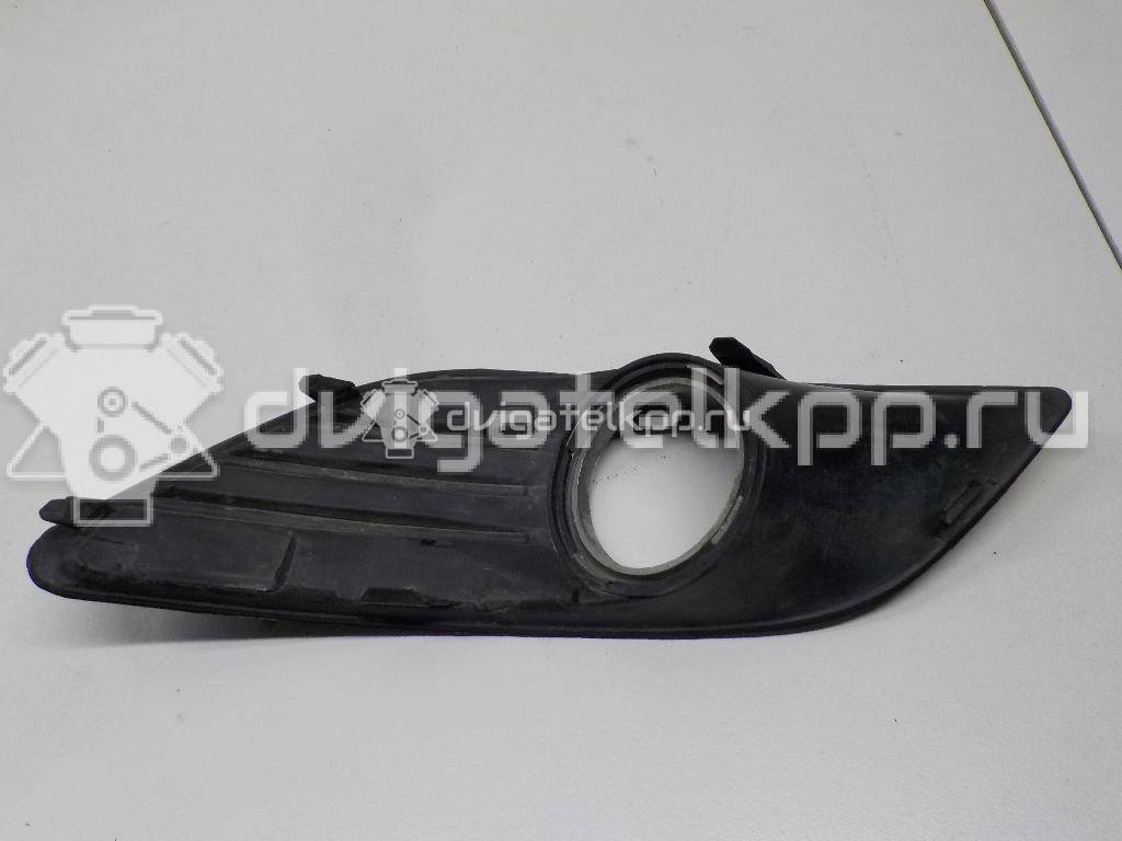 Фото Решетка в бампер левая  1538834 для Ford Focus {forloop.counter}}