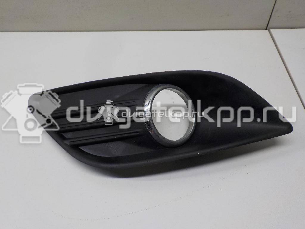 Фото Решетка в бампер левая  1538834 для Ford Focus {forloop.counter}}