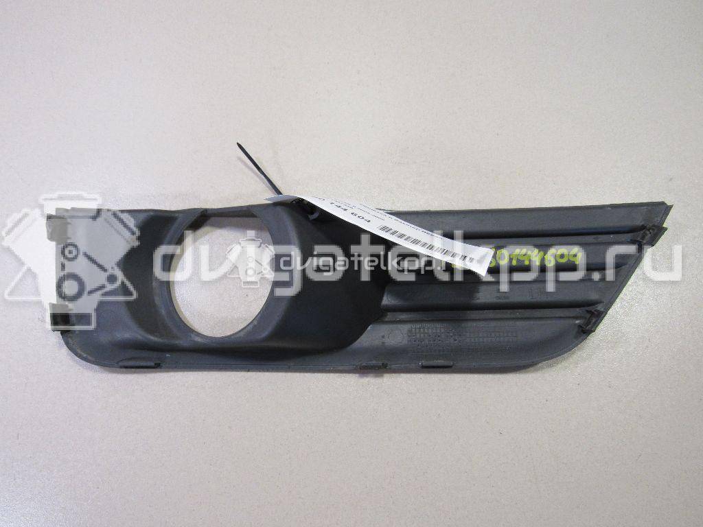 Фото Решетка в бампер левая  1337349 для Ford Focus {forloop.counter}}