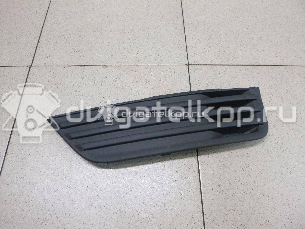 Фото Решетка в бампер левая  1337350 для Ford Focus {forloop.counter}}