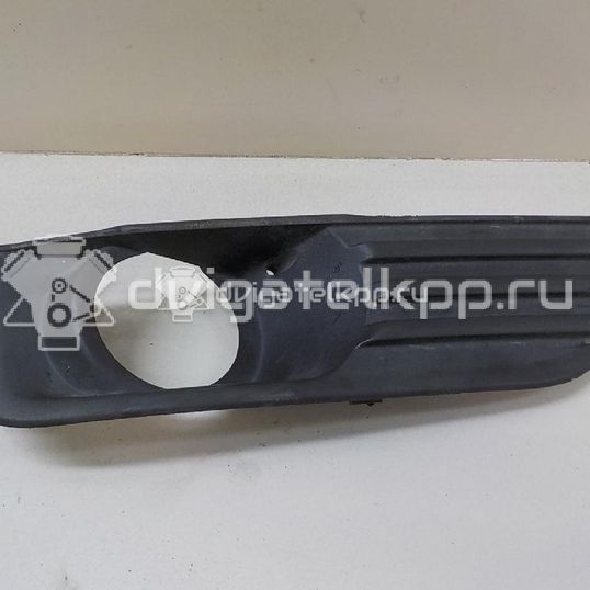 Фото Решетка в бампер правая  4M5119952AE для Ford Focus