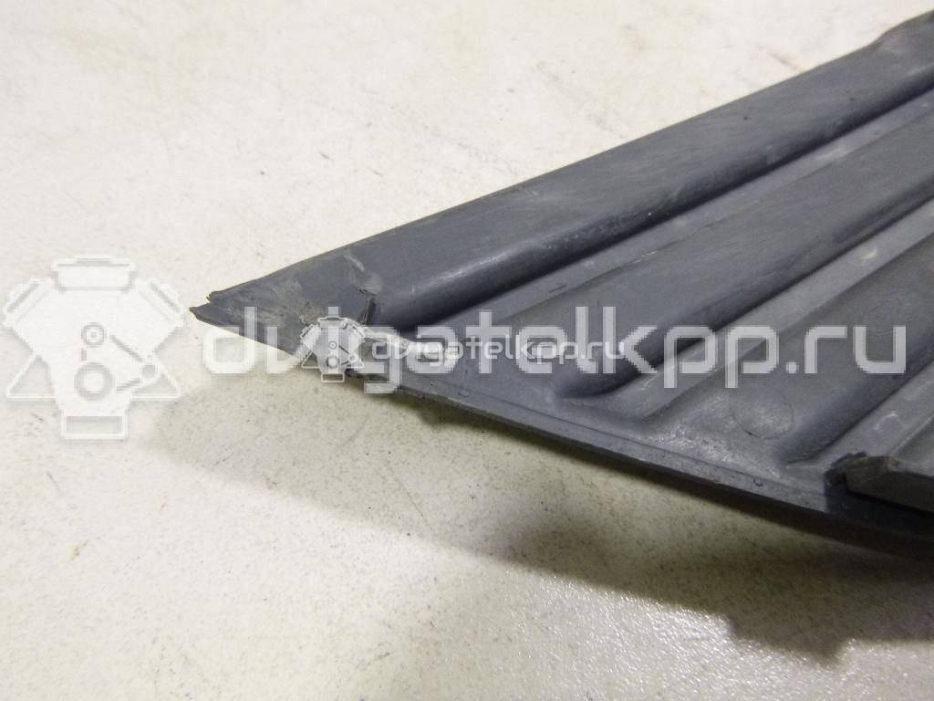Фото Решетка в бампер правая  4m5119952ae для Ford Focus {forloop.counter}}