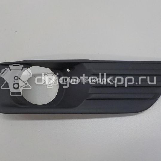 Фото Решетка в бампер правая  4M5119952AE для Ford Focus