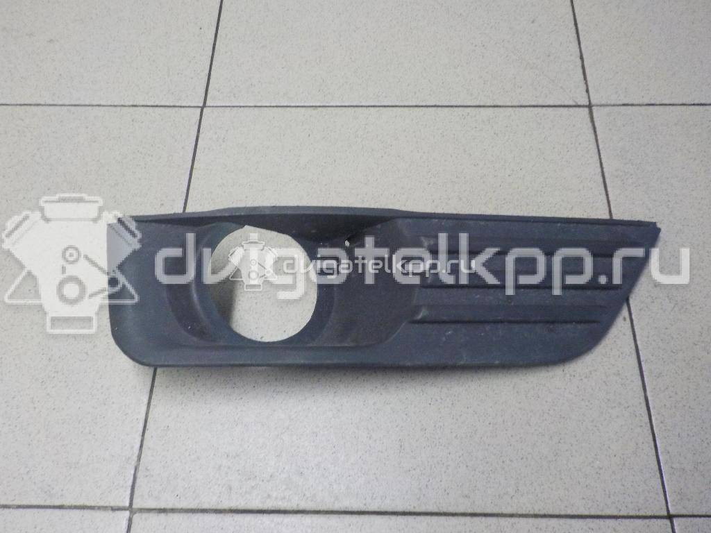 Фото Решетка в бампер правая  1337347 для Ford Focus {forloop.counter}}