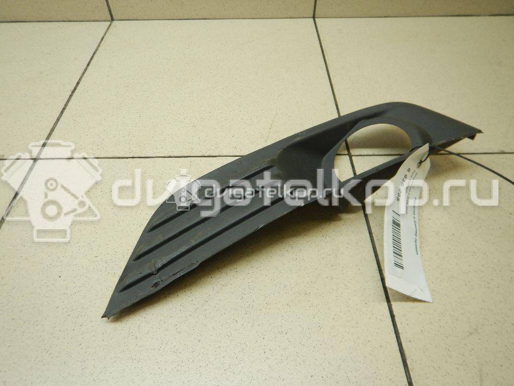 Фото Решетка в бампер правая  1337347 для Ford Focus {forloop.counter}}