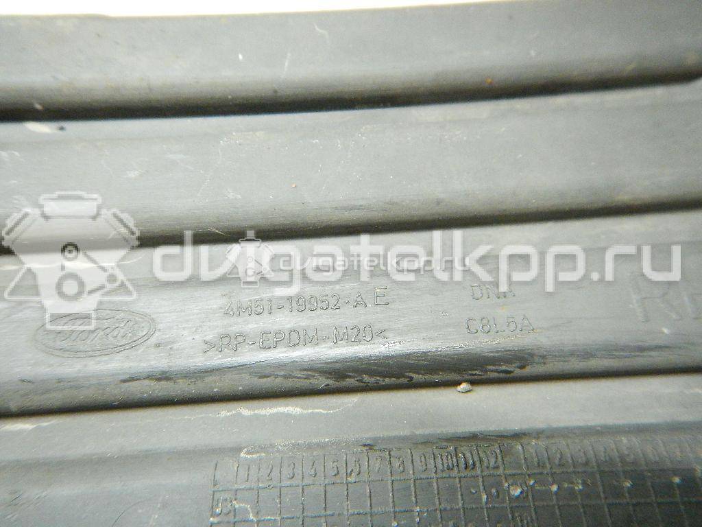 Фото Решетка в бампер правая  1337347 для Ford Focus {forloop.counter}}