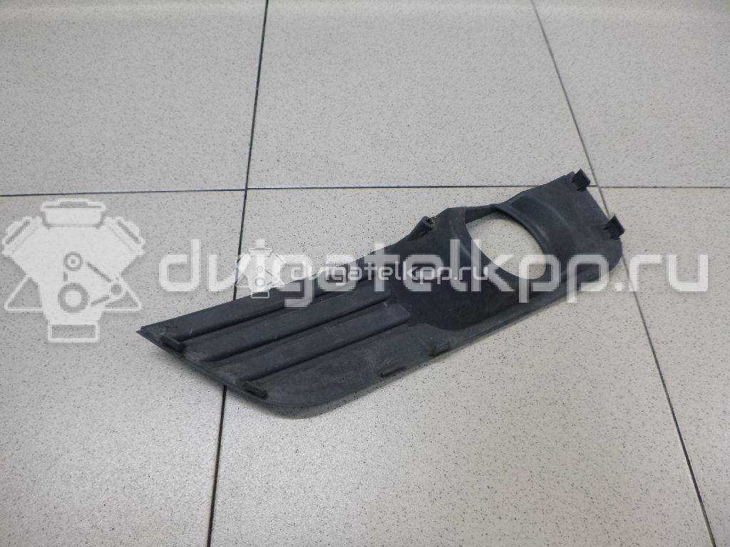 Фото Решетка в бампер правая  1337347 для Ford Focus {forloop.counter}}