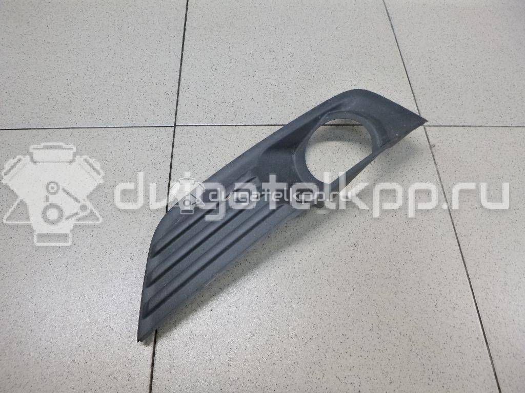 Фото Решетка в бампер правая  1337347 для Ford Focus {forloop.counter}}