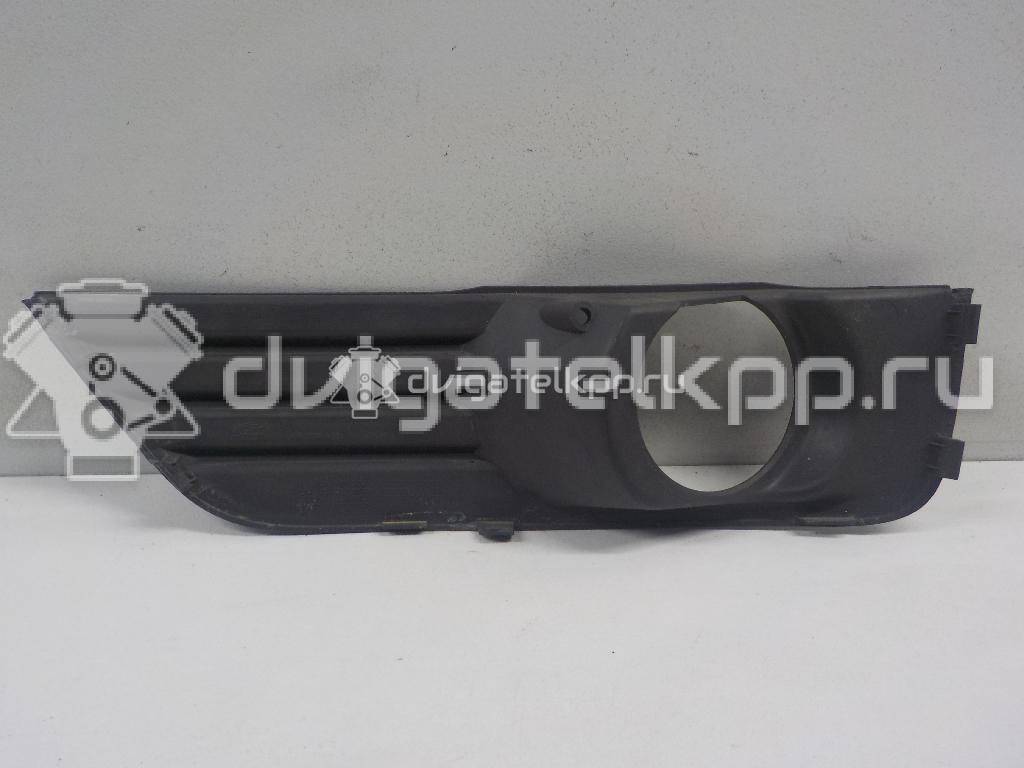 Фото Решетка в бампер правая  1337347 для Ford Focus {forloop.counter}}