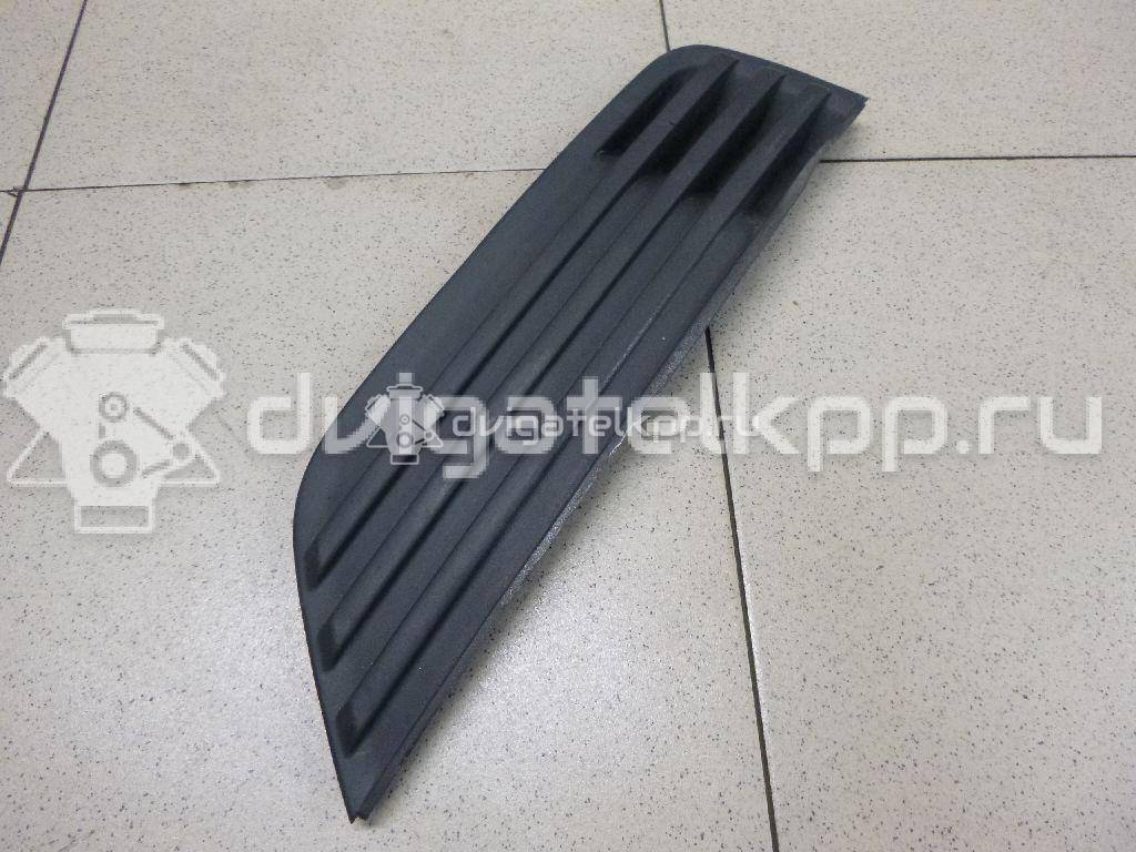 Фото Решетка в бампер правая  1337348 для Ford Focus {forloop.counter}}