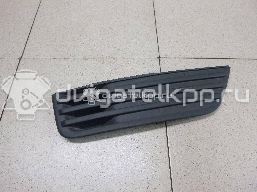 Фото Решетка в бампер правая  1337348 для Ford Focus {forloop.counter}}