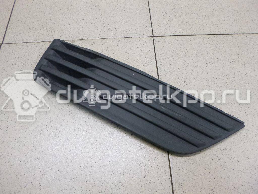 Фото Решетка в бампер правая  1337348 для Ford Focus {forloop.counter}}