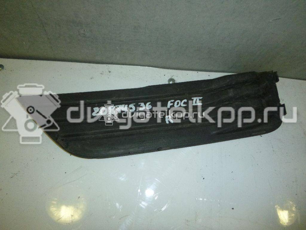 Фото Решетка в бампер правая  1337348 для Ford Focus {forloop.counter}}