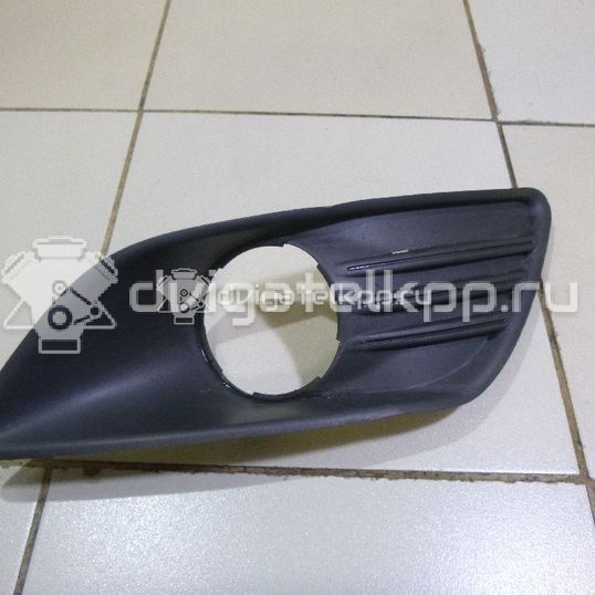Фото Решетка в бампер правая  1528560 для Ford Focus