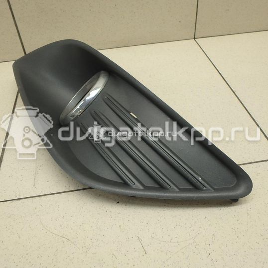 Фото Решетка в бампер правая  1528560 для Ford Focus