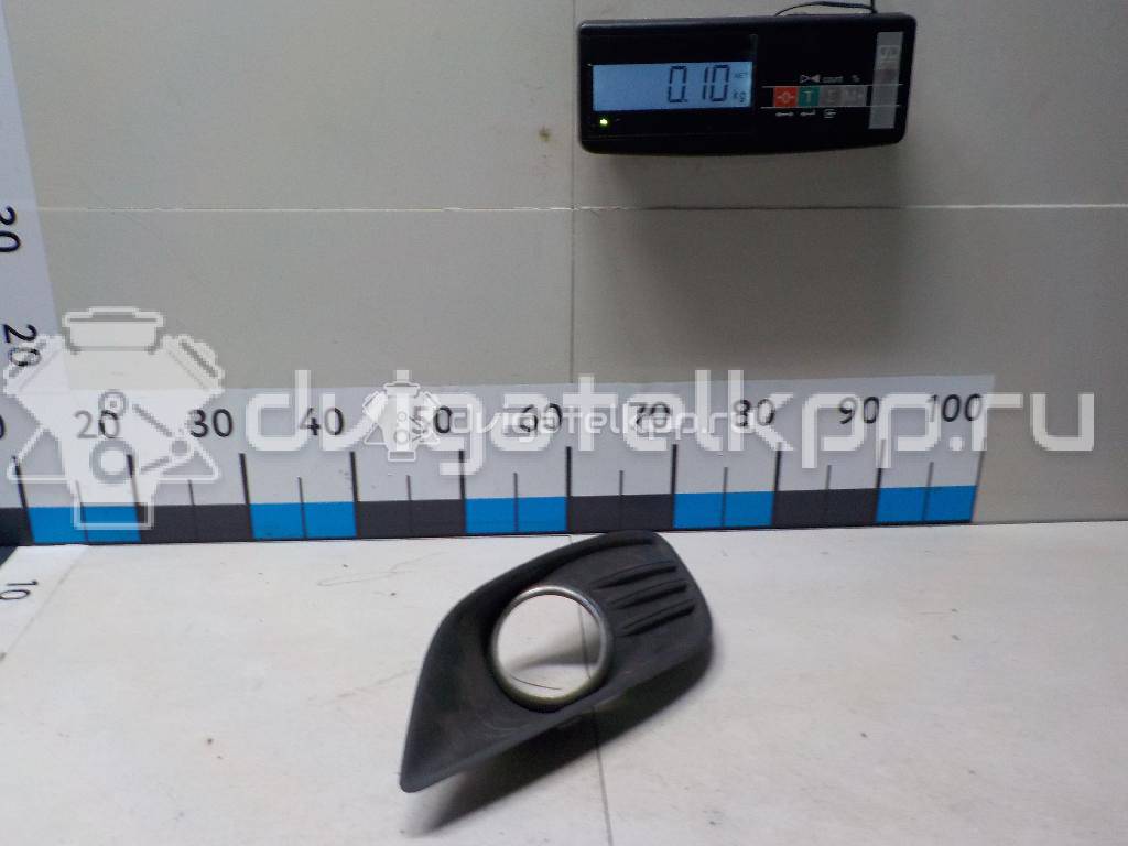 Фото Решетка в бампер правая  1528560 для Ford Focus {forloop.counter}}