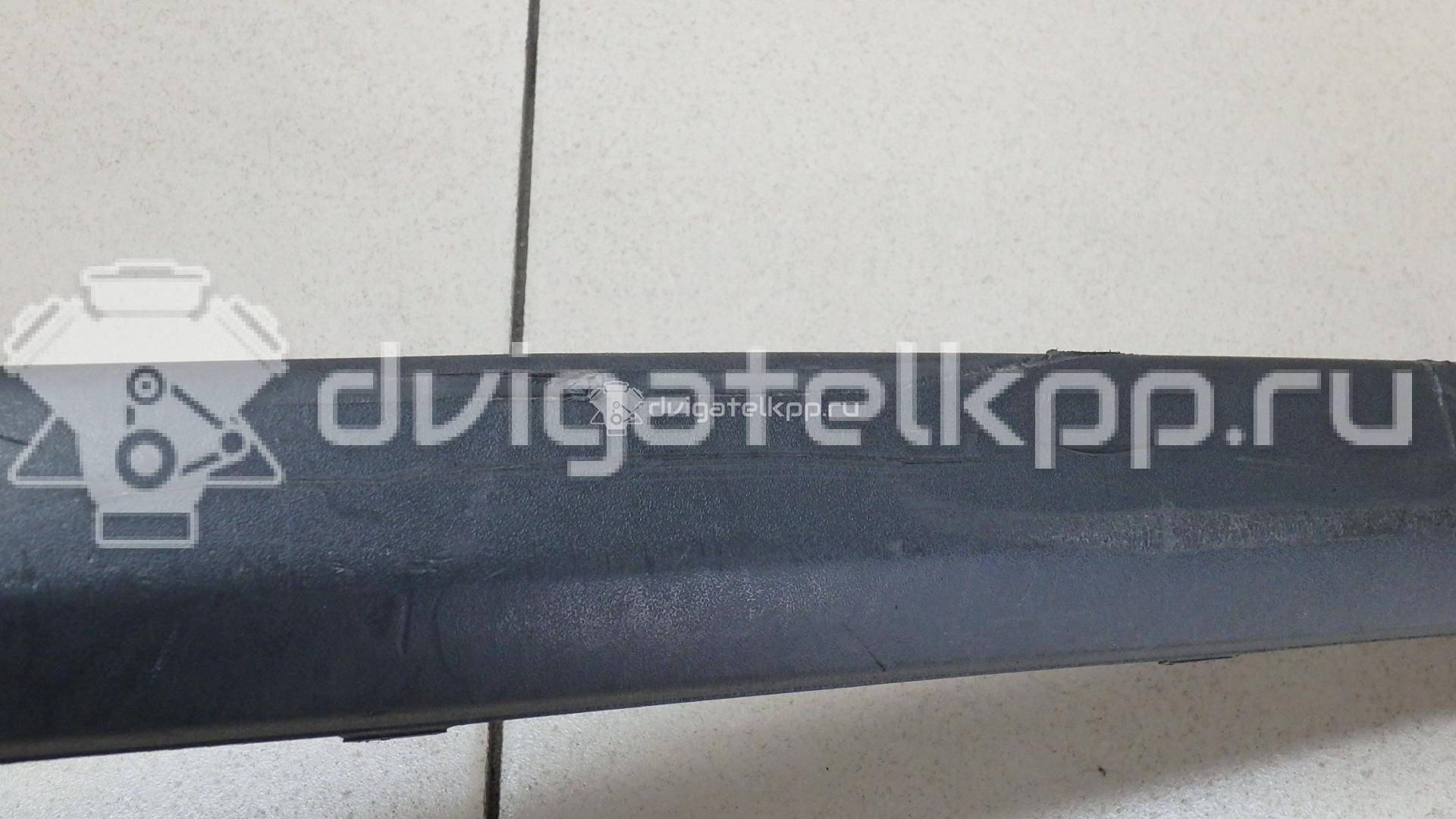 Фото Молдинг заднего бампера центральный  1360459 для Ford Focus {forloop.counter}}