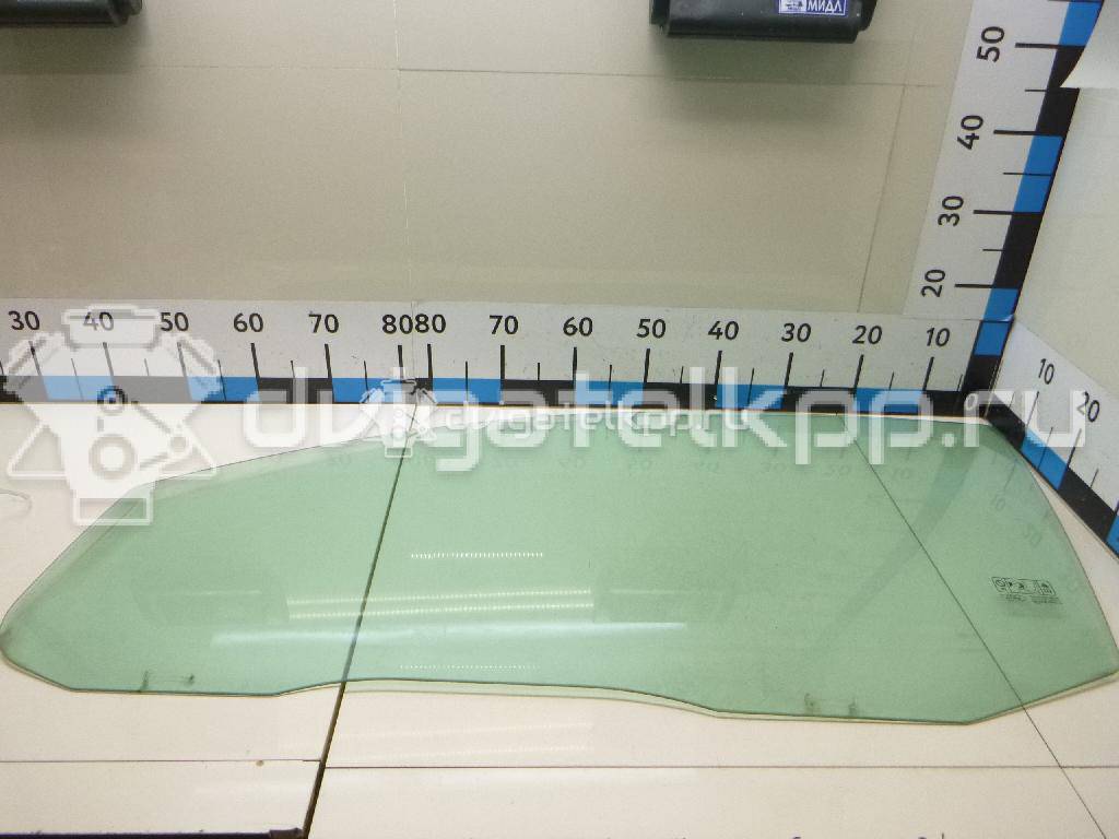 Фото Стекло двери передней правой  1342625 для Ford Focus {forloop.counter}}