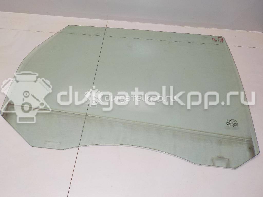 Фото Стекло двери задней правой  1348858 для Ford Focus {forloop.counter}}