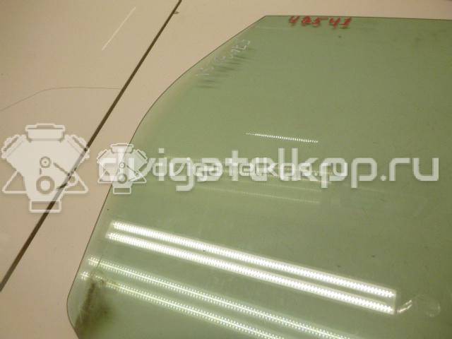 Фото Стекло двери задней правой  1348858 для Ford Focus {forloop.counter}}