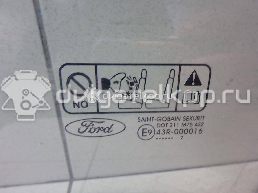 Фото Стекло двери передней левой  1342624 для Ford Focus {forloop.counter}}